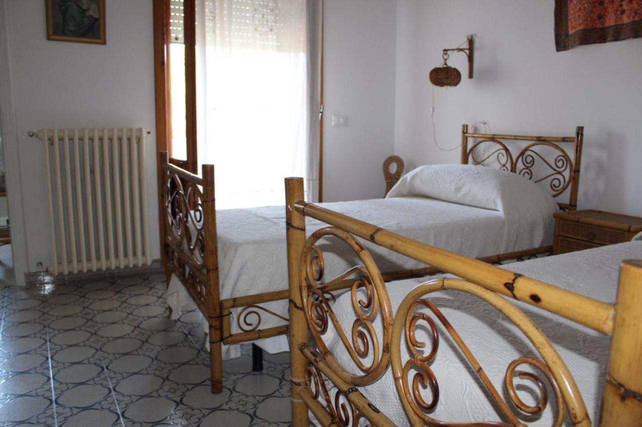 Villa Pedaci B&B 莱乌卡 外观 照片