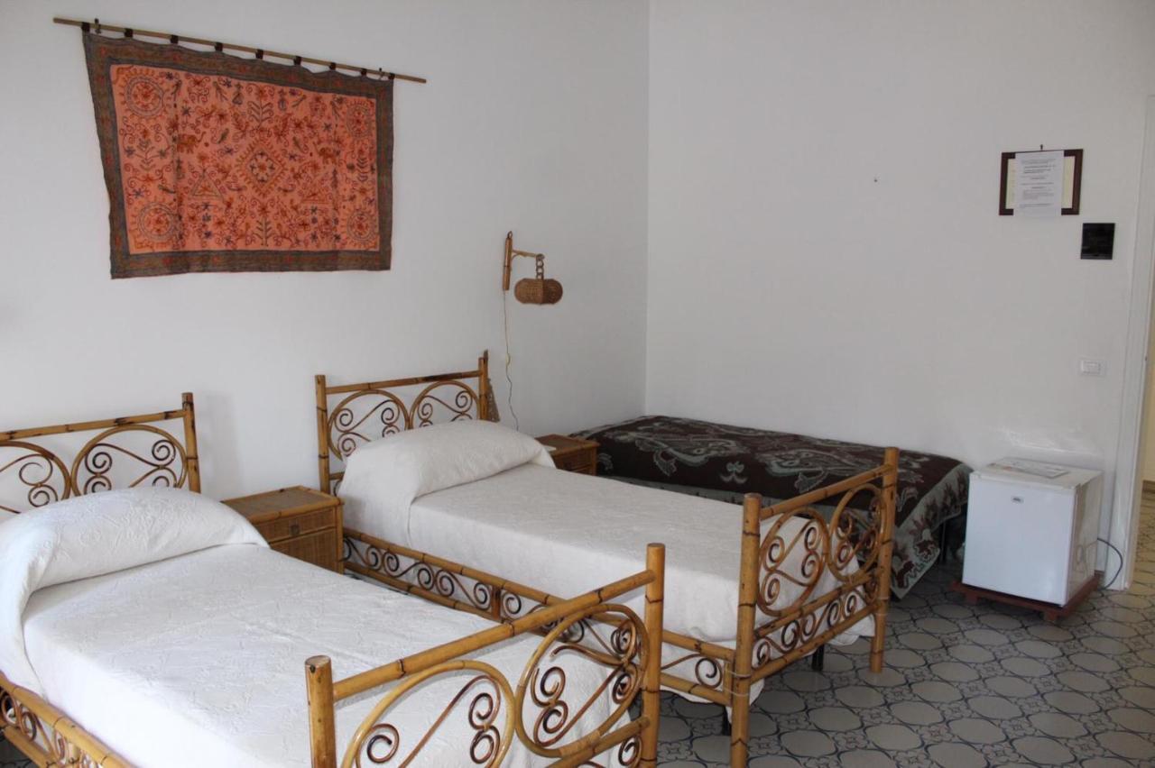 Villa Pedaci B&B 莱乌卡 外观 照片